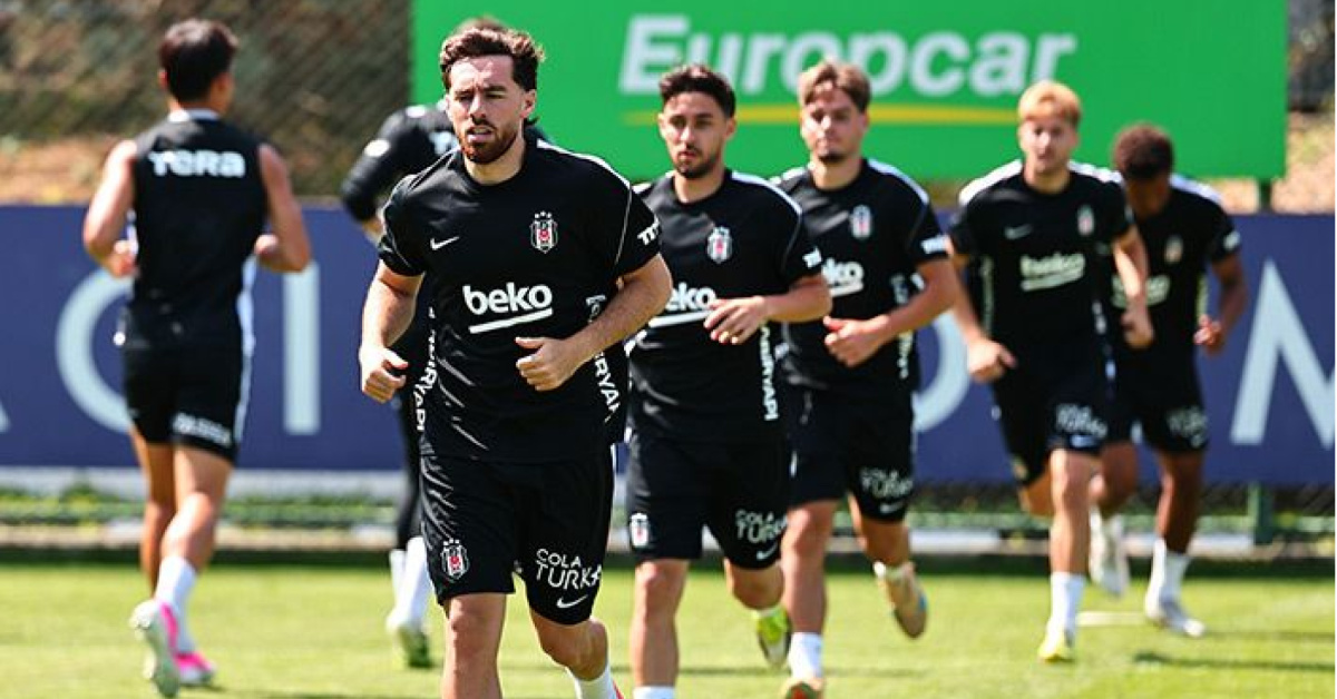 Beşiktaş'ımızın UEFA Avrupa Ligi Yolculuğu Başlıyor: Midtjylland Maçı Detayları!