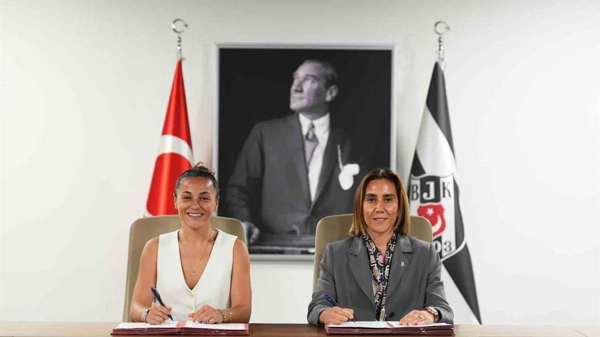 Beşiktaş Kadın Futbol Takımımızda Didem Karagenç Dönemi Başladı!
