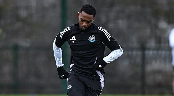 Beşiktaş'tan Orta Sahaya Joe Willock Hamlesi: İngiliz Yıldız Kartal'a Yakın!