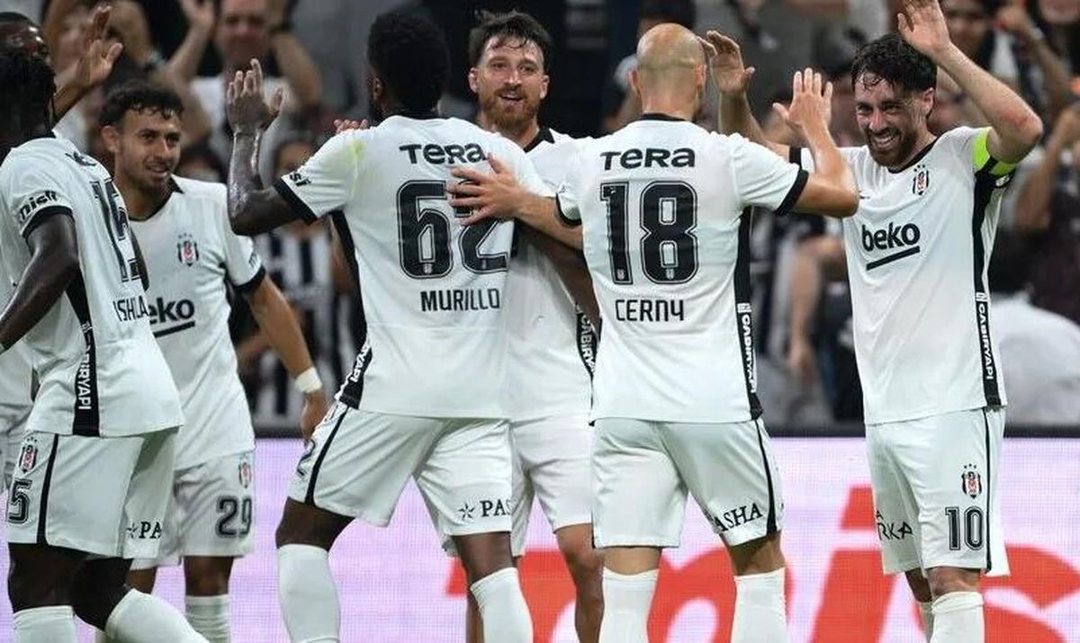 Beşiktaşımız Avrupa Yolunda: Hradec Kralove Maçı Hazırlıkları Başladı
