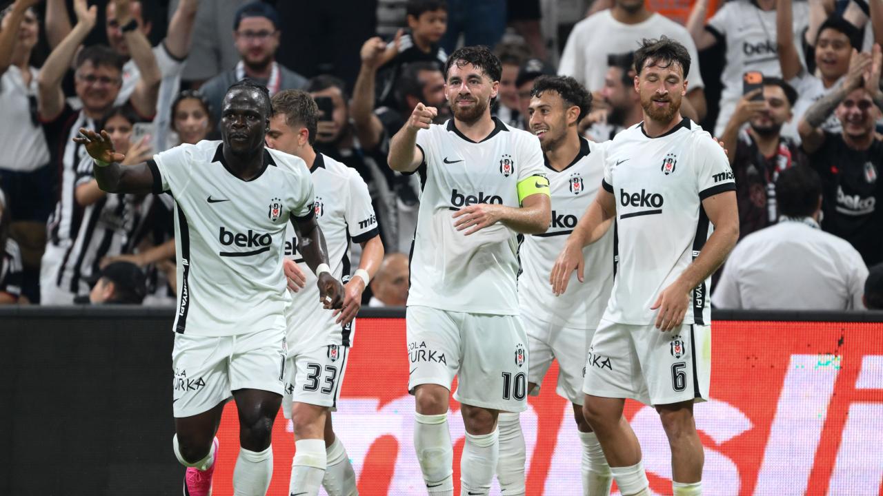 Beşiktaşımız, Midtjylland'ı Tek Golle Geçerek Avantajı Kaptı!