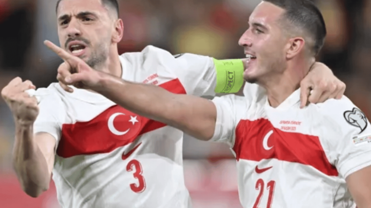 Galatasaray'dan sürpriz golcü hamlesi: Beşiktaş'a etkisi ne olur?