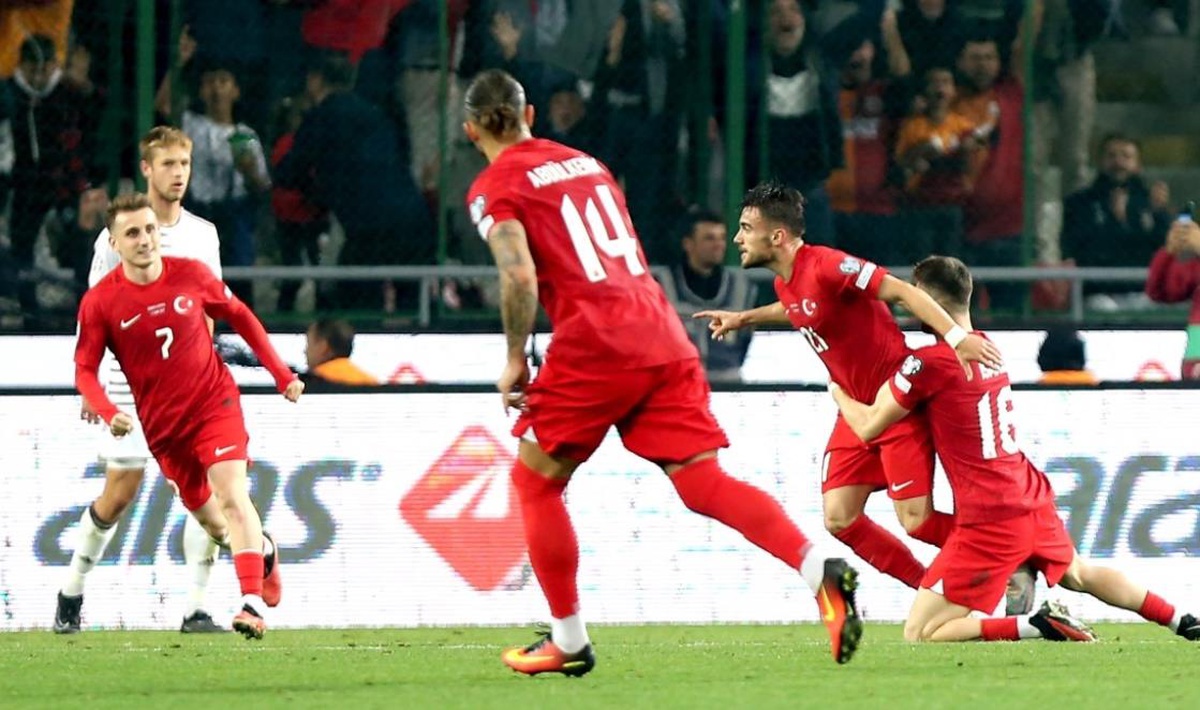 Türkiye-İtalya Maçı Öncesi A Milli Takım Kadrosu Belli Oldu: Kartal Destekliyor!