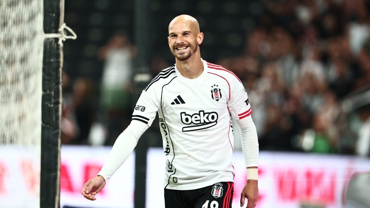 Vaclav Cerny'den Beşiktaş Açıklaması: "Ayrılmak İstemiyorum!"
