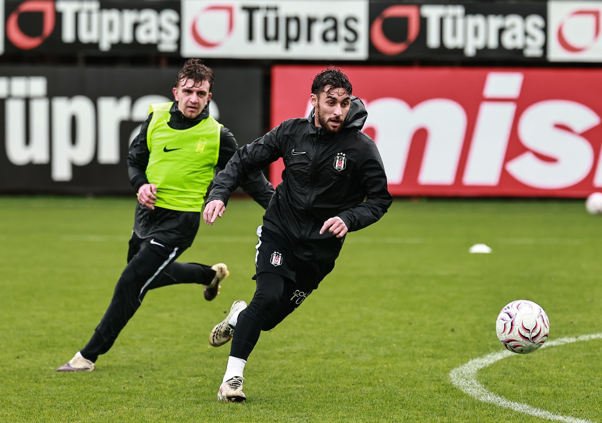 Vlahovic, Kocaelispor Maçı Öncesi Beşiktaş'ta Ayrı Çalıştı